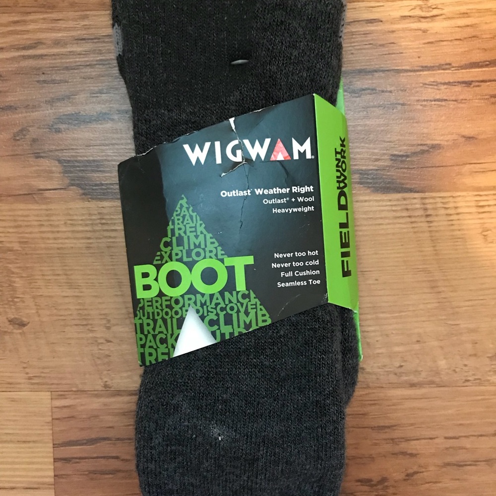 Four pairs cold weather socks.
